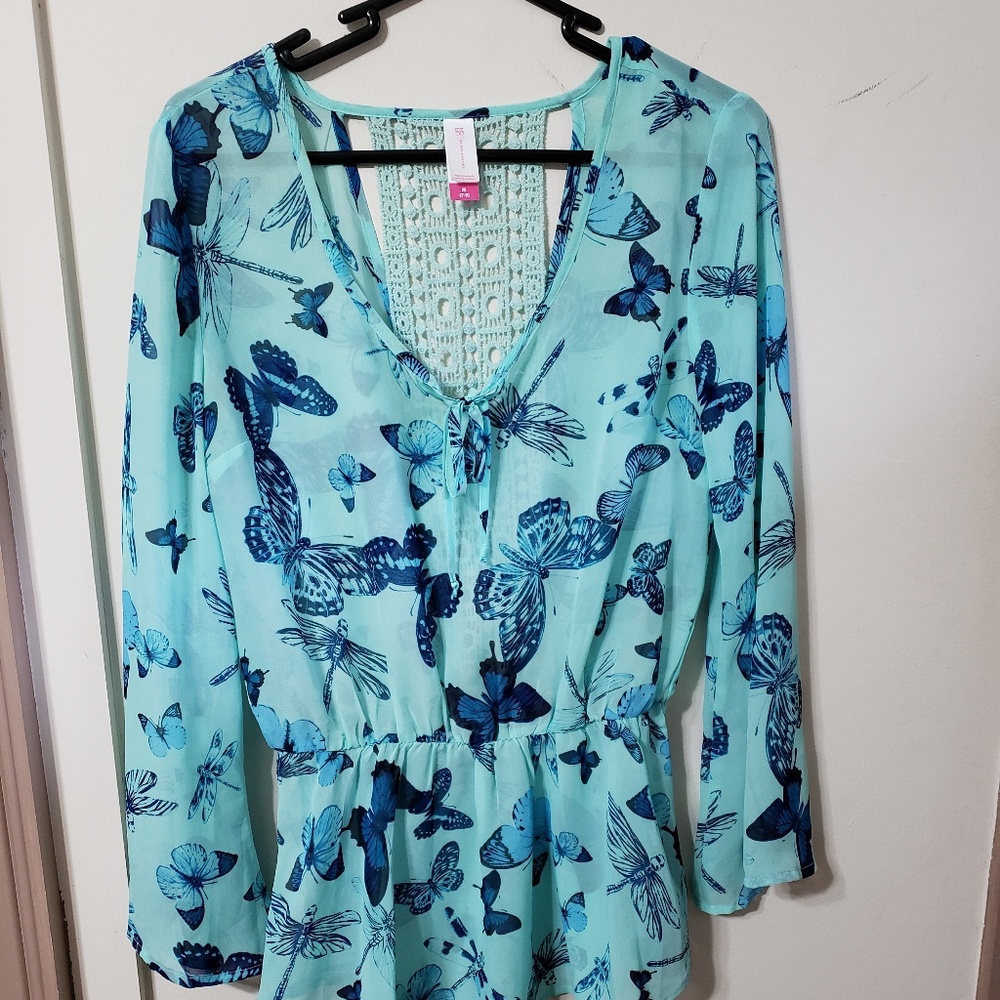 NWOT Butterfly Blouse